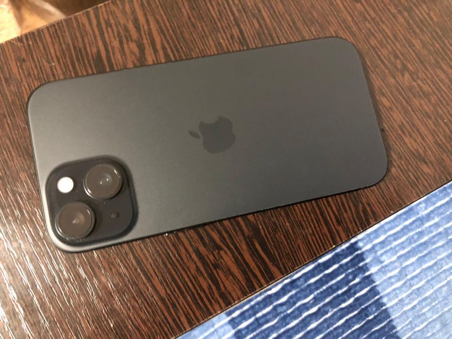 Iphone 15 black 128gb