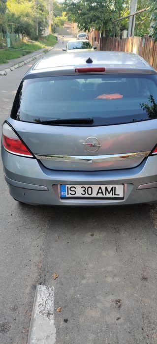 Opel Astra h 1.9 cdti