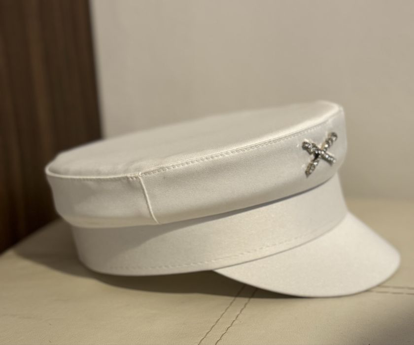 RB Шапки Ruslan Baginskiy