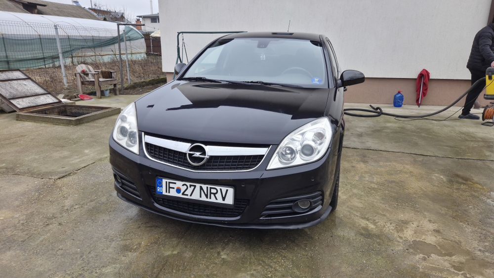 Opel Vectra  2008