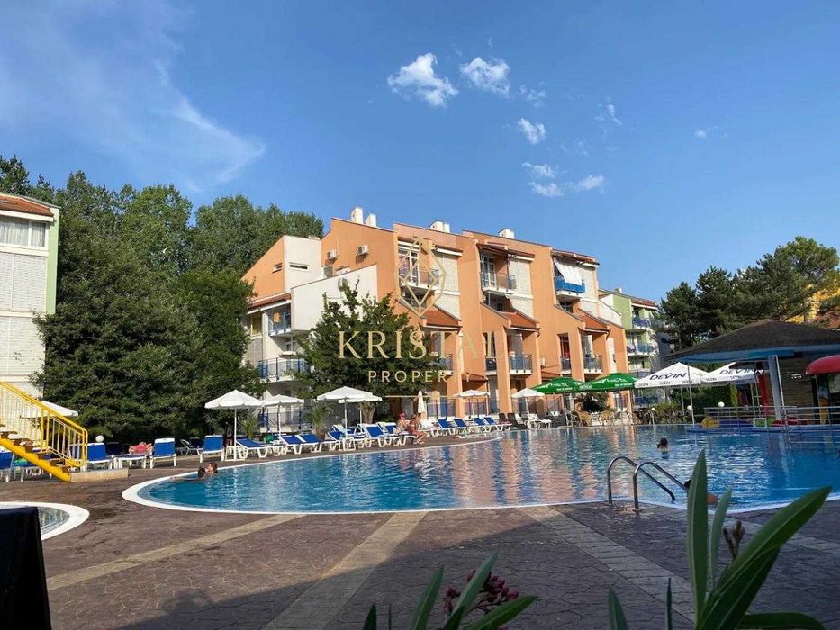 Продава се Тристаен апартамент в к.к. Слънчев бряг - 85 кв.м за 1212 €/кв.м - Снимка #17