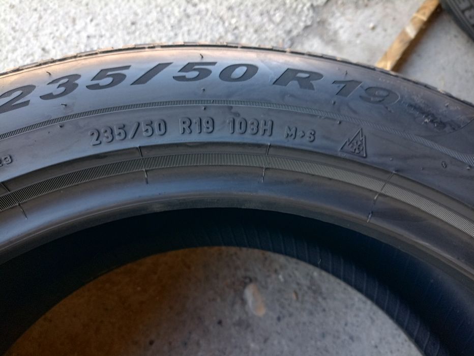 4 anvelope de iarna Pirelli 235/50 R19 dot 3519