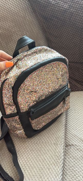 Нова раничка с пайети