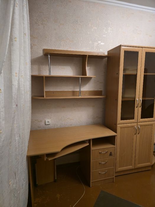 Мебель в комнату