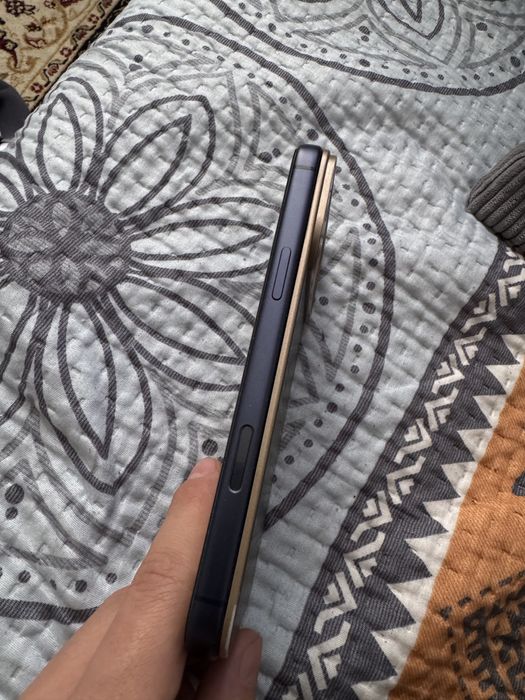 продам iphone 17pro max