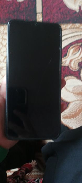 Srochna redmi a1+ sotiladi