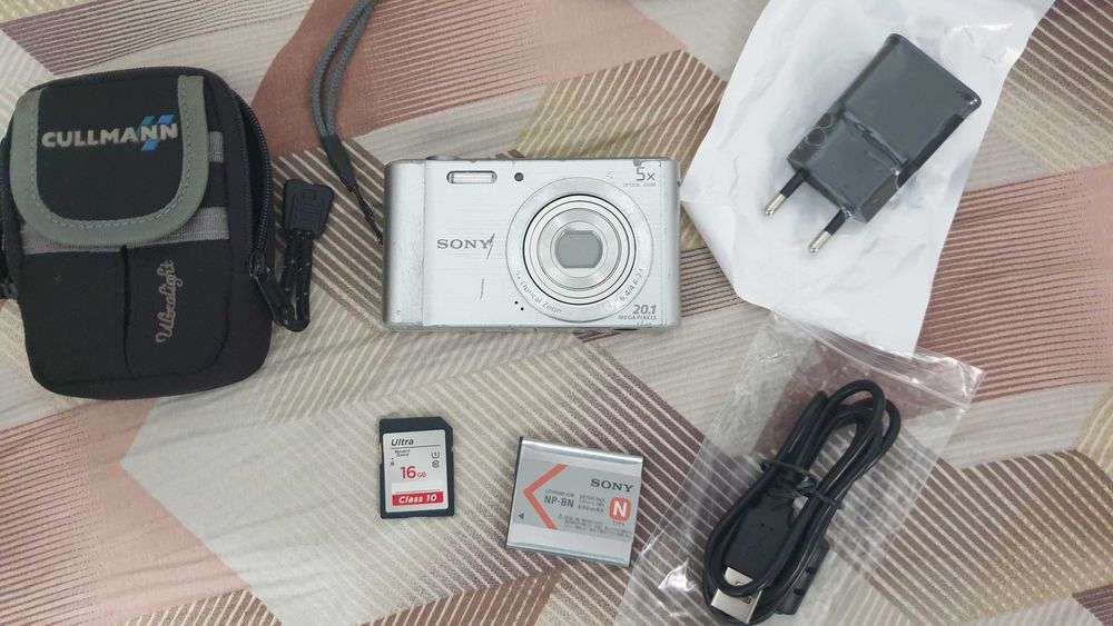 Sony Cyber-shot DSC-W800 20.1МРх