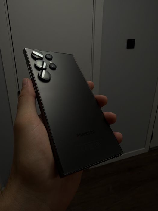 Samsung Galaxy S24 ULTRA