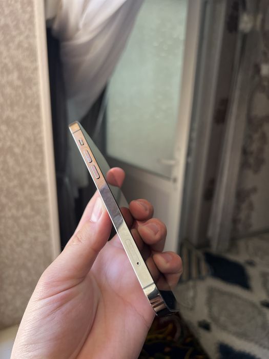 Iphone 12 pro 128 talik