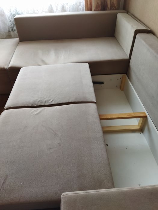 Мягкий угловой диван