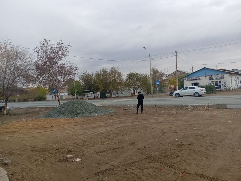 Гоне калада жер уй сатылады