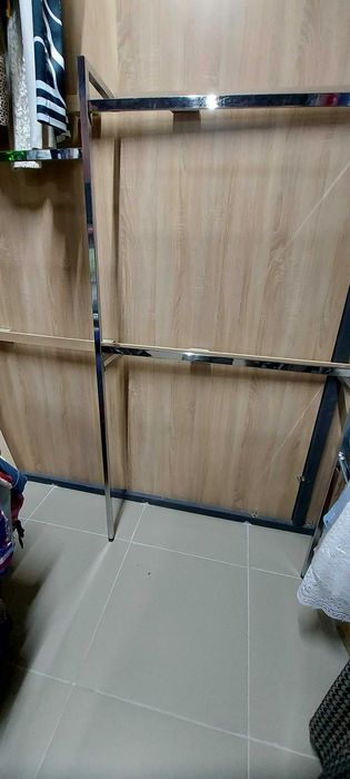 Вешалка для одежды напольная