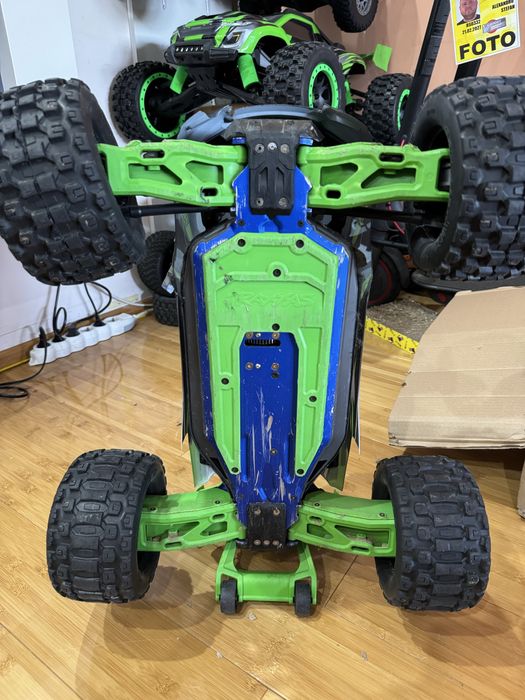 Automodel Traxxas Sledge