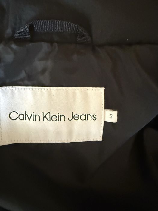 Орихинално яке Cavin Klein