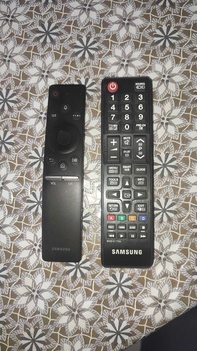 Смарт телевизор Samsung UE55MU700