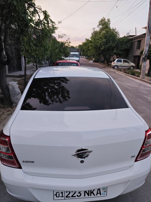 Chevrolet Cobalt 2018 — 3