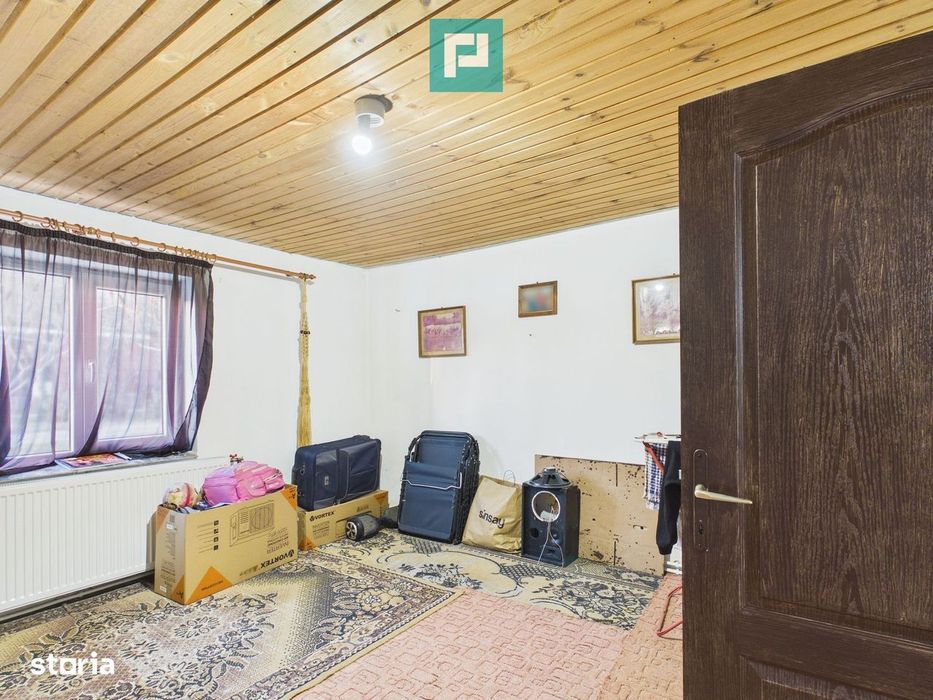 Casă din 2 corpuri cu 5 camere în  Lőkösháza