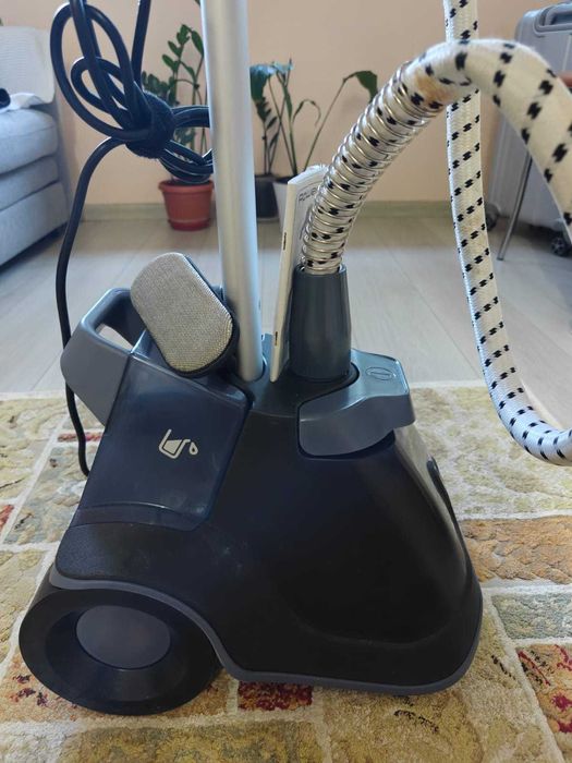 Statie de calcat de calcat verticala Rowenta