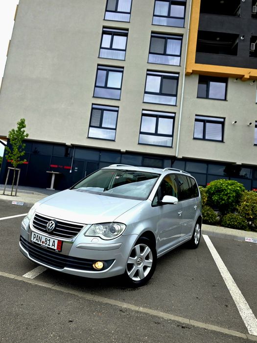 Touran Facelift 2L TDI 170 Cp  7-Locuri Automată Dsg Recent Adus