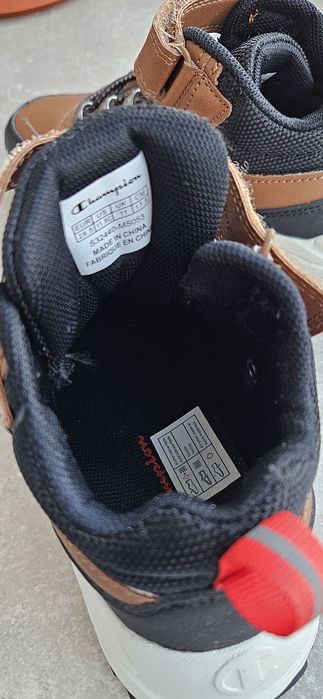 Ghete băieți,  noi, mărimea 28,5