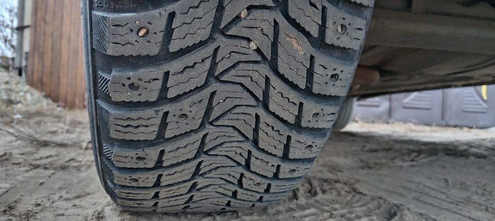 Продам резину на 15