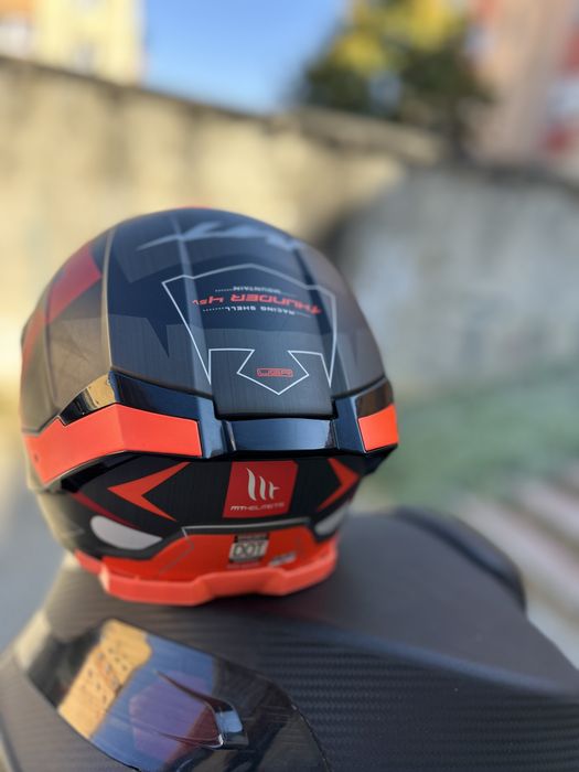 MT Helmets Thunder 4 sv