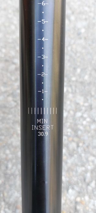 Tija de sa KCNC Ti Pro Lite SCANDIUM cu suruburi titan 30.9x400mm