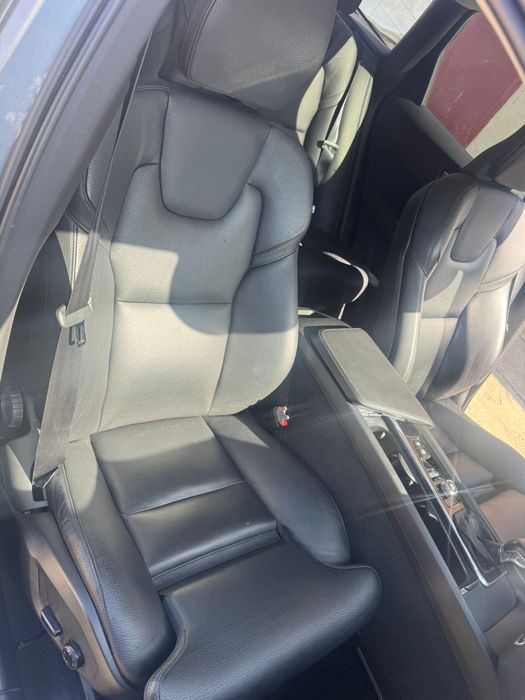 Volvo XC60 -  D4 - 2020