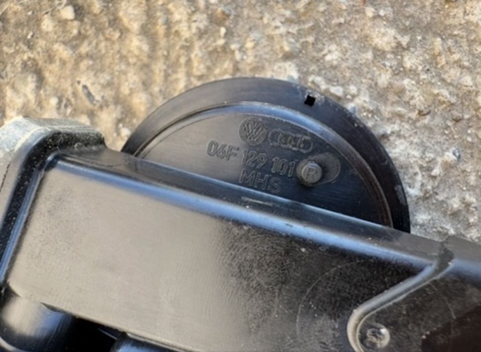 Capac culbutori si valva pcv 2.0 TFSI BWA AXX