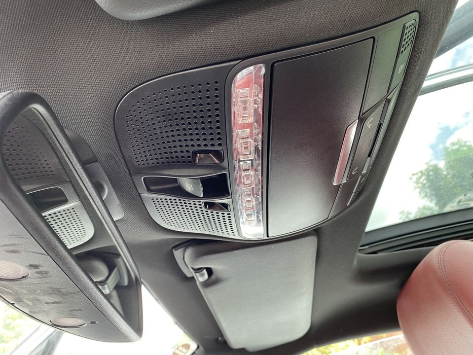 Plafonieră lumini interior Mercedes  C Class W205 cu trapă