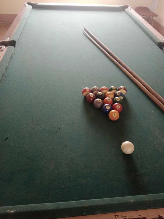 Срочно продается бильярдный стол б/у