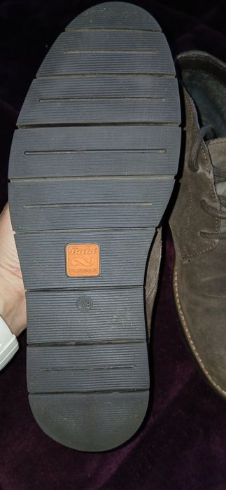 Ghete piele intoarsa 39