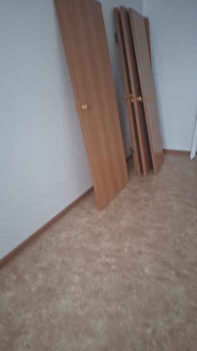 Продам межкомнатные двери