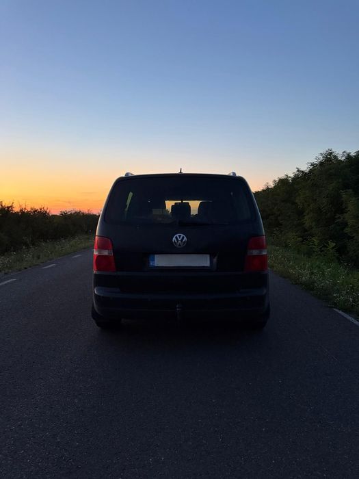 VOLKSWAGEN Touran 2006 — imagine 4