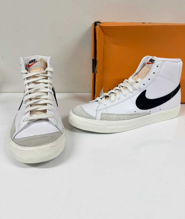 ЧИСТО НОВИ Мъжки Кецове Nike Blazer Mid 77 Vintage - Номер 45.5 (29.5 см)