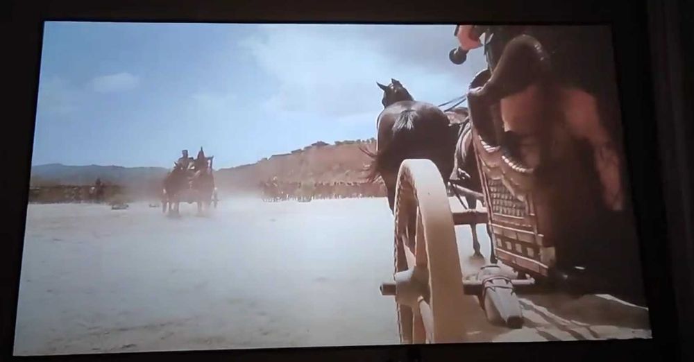 проектор Touyinger H5