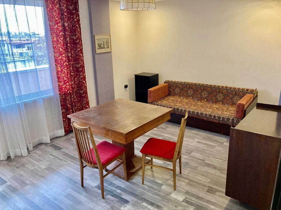 Дава се под наем Двустаен апартамент в Бургас, Възраждане - 80 кв.м за 225 € - Снимка #11