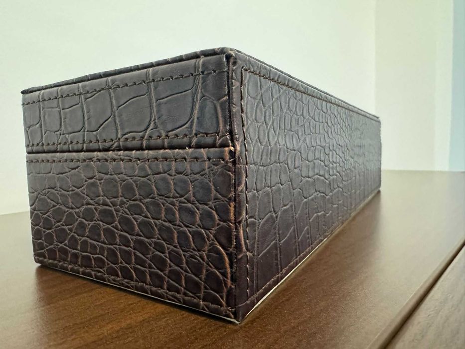 Cutie pentru ceasuri din piele maro