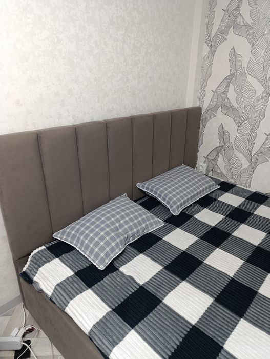 Продажа кровати 180/220