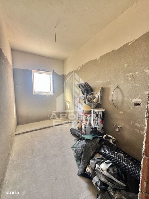 Penthouse cu 3 camere, dressing si terase de 50 mp la intrare in Giroc