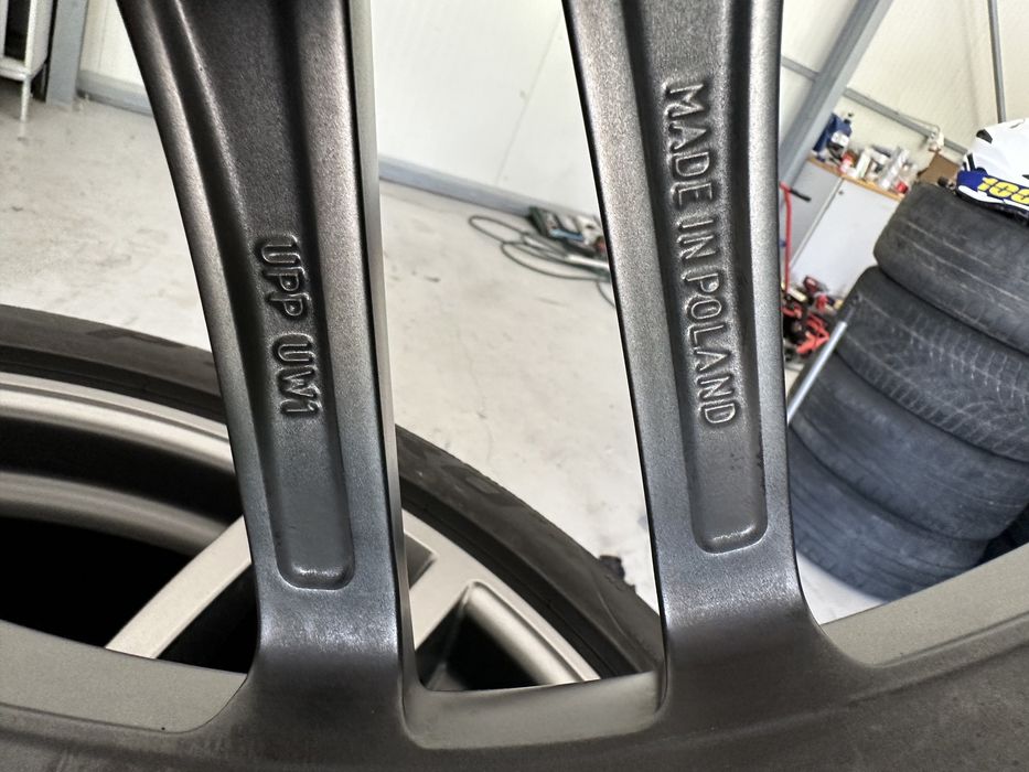 jante porsche cayenne turbo 9y3 anvelope 285 40 21 cu 315 35 21