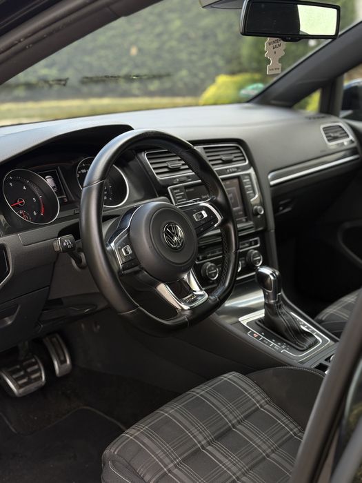 Volkswagen Golf 7 GTD – 184 CP – Full LED
