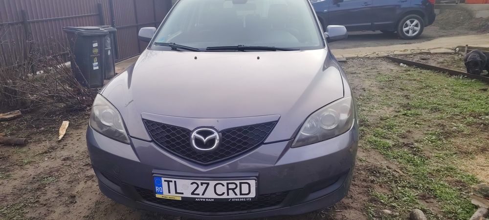 Vând Mazda 3 1.6 D