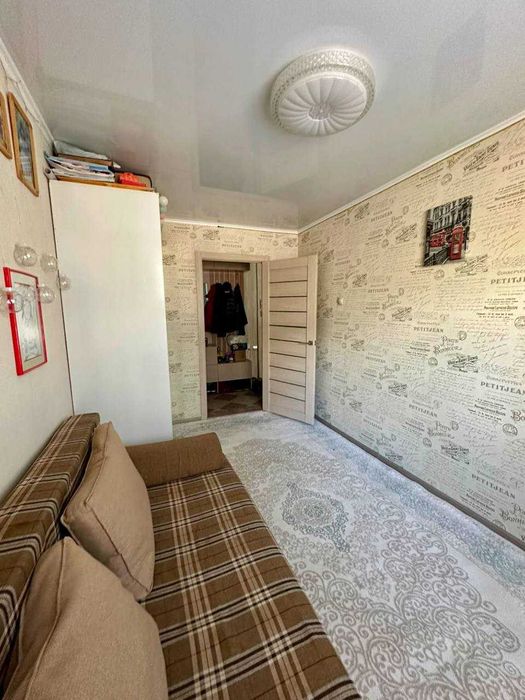 2-ком. квартира, в районе КЖБИ!