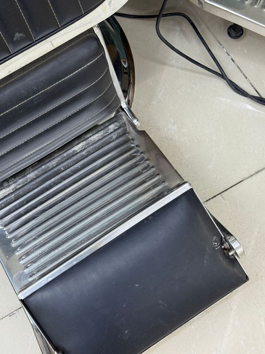 Барберское  кресло сатылады