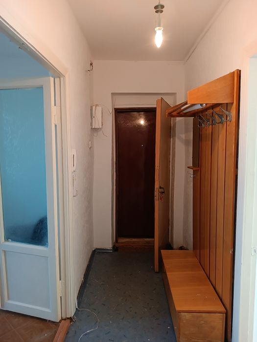 Продаётся 3-комн квартира СМП 163