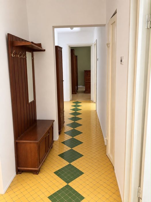 Vand apartament 3 camere decomandate Ciresica