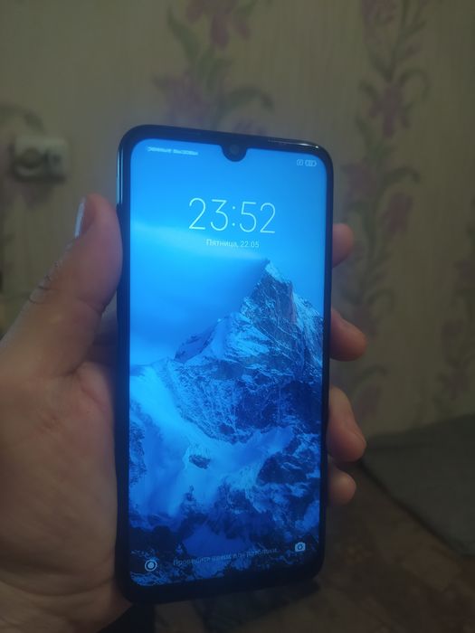Продам xiaomi redmi note 7 4/128