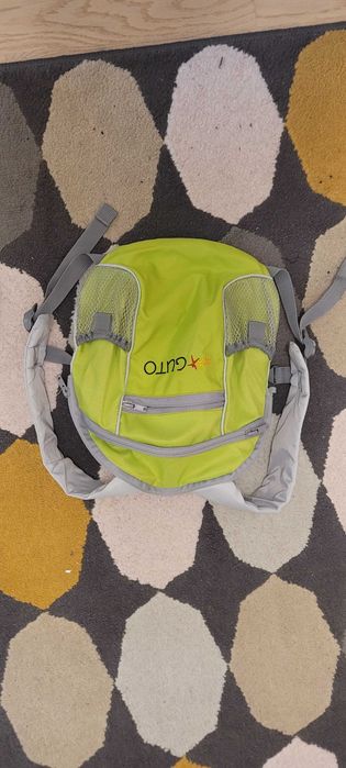 Vând rucsac portbebe GUTTO aproape nou