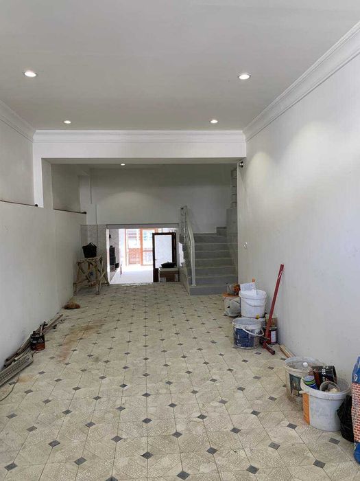 Уй сотилади срочна!!!